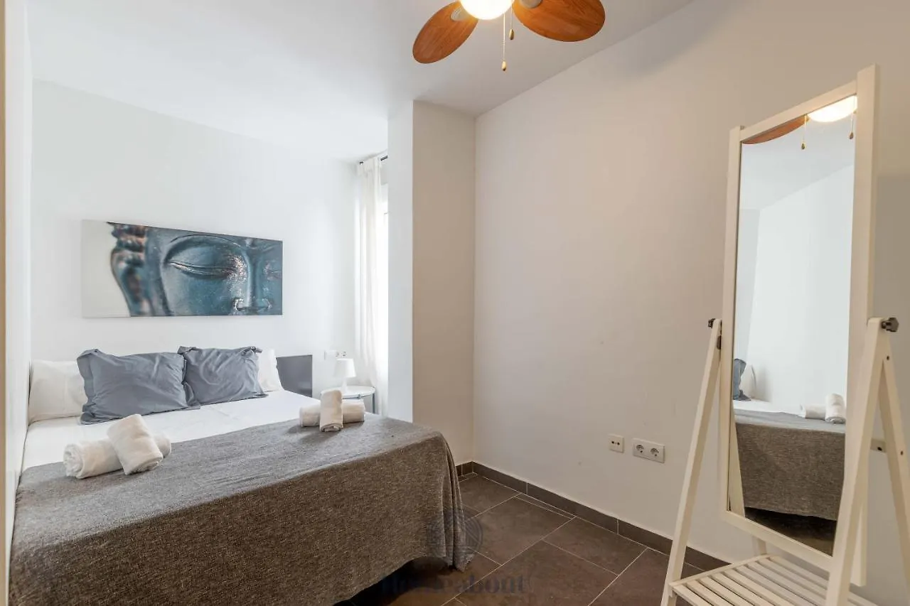 Fun Building Duplexes By Homeabout Málaga 0*,  Spanje