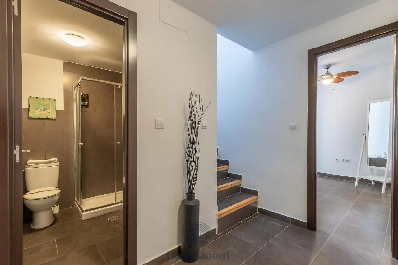 Fun Building Duplexes By Homeabout Málaga