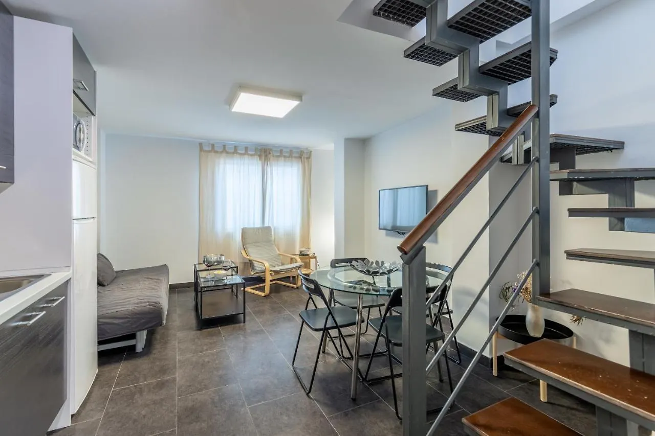 HOMEABOUT LA MERCED Duplexes Málaga Appartement