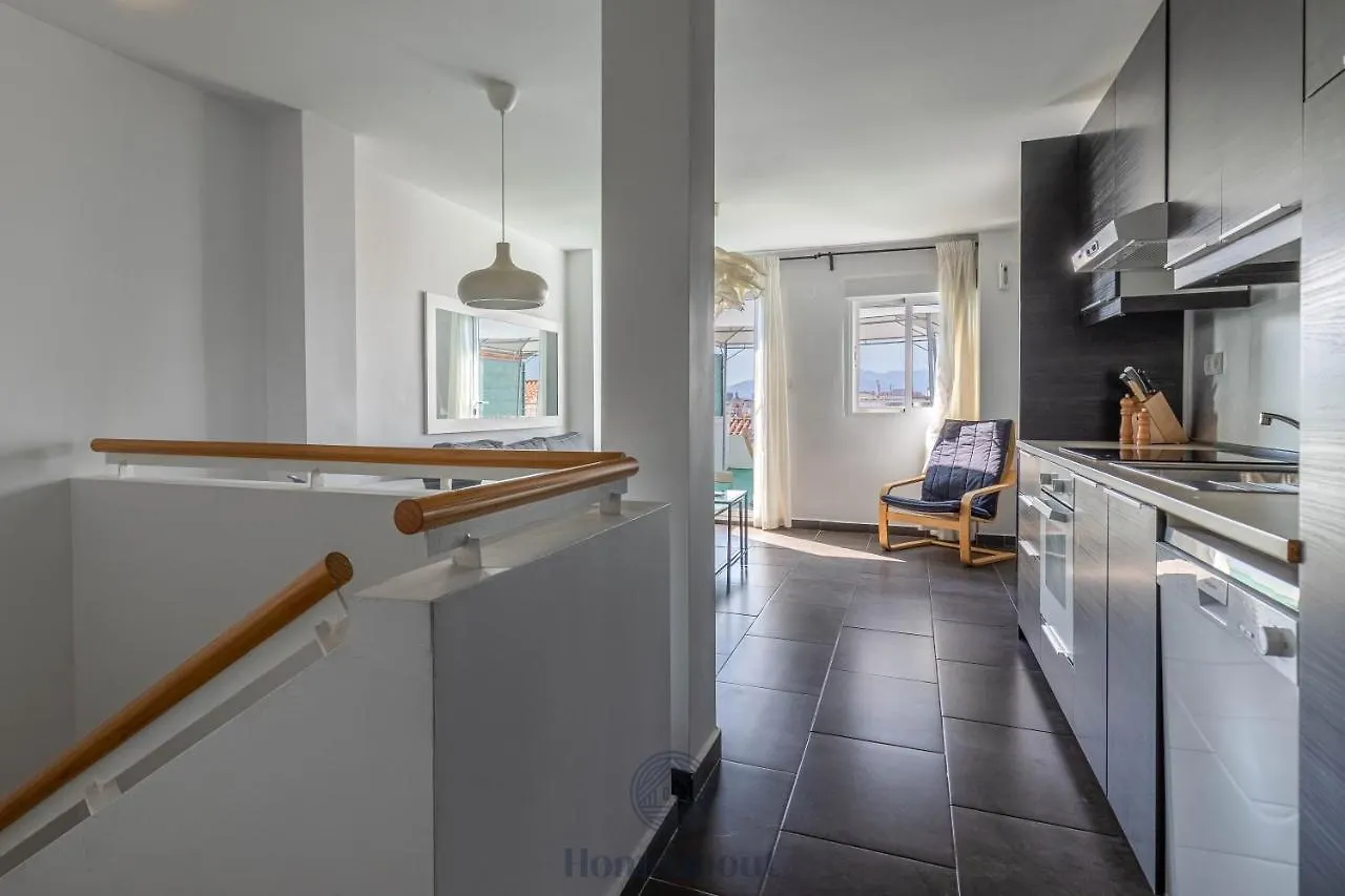 HOMEABOUT LA MERCED Duplexes Málaga Appartement