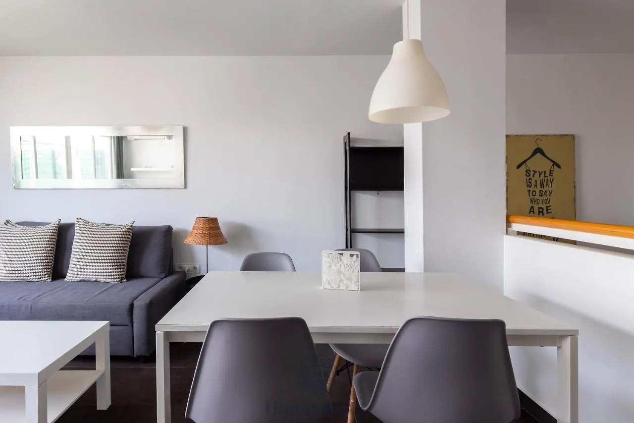HOMEABOUT LA MERCED Duplexes Málaga Appartement